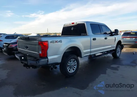 2018 Ford F-250 Xlt from USA, damaged, VIN 1FT7W2BT1JEB31104